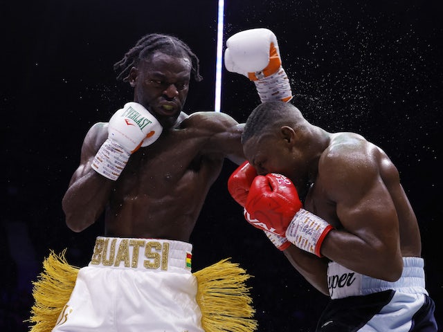 Joshua Buatsi shows class in overcoming Dan Azeez